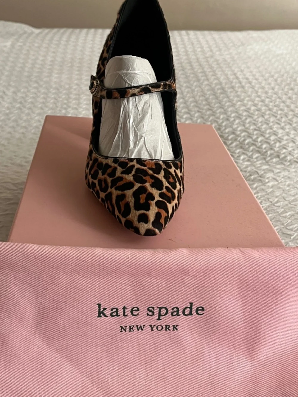 Kate Spade Leopard pumps size 8